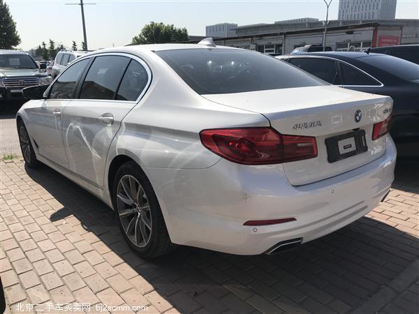  2018 5ϵ 528Li ر