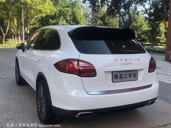  ʱ  2014 Cayenne Platinum Edition 3.0T