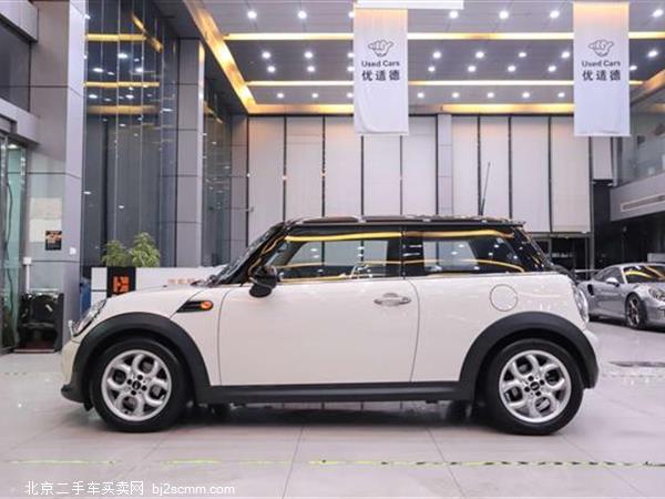  2012 MINI 1.6L COOPER Baker Street