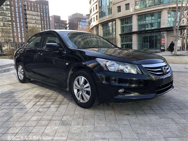   Ÿ 2011 2.4L LX