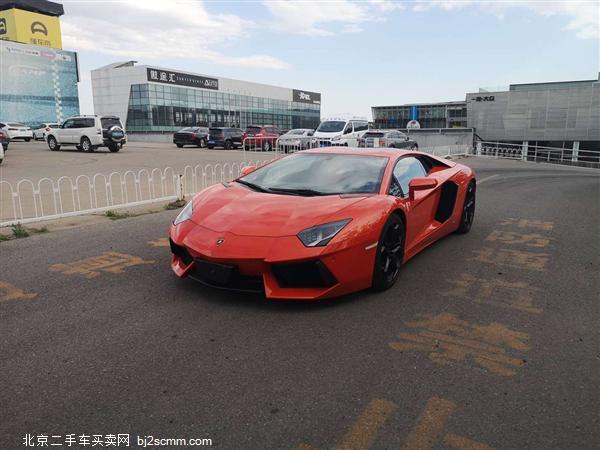   Aventador 2011 LP 700-4