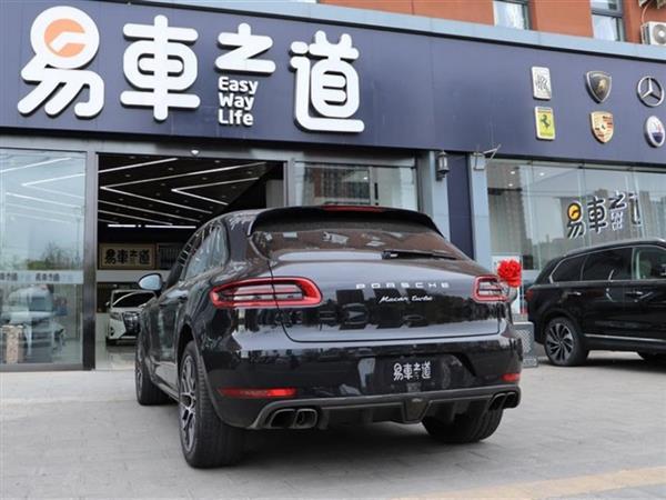 Macan 2017  Macan Turbo 3.6T