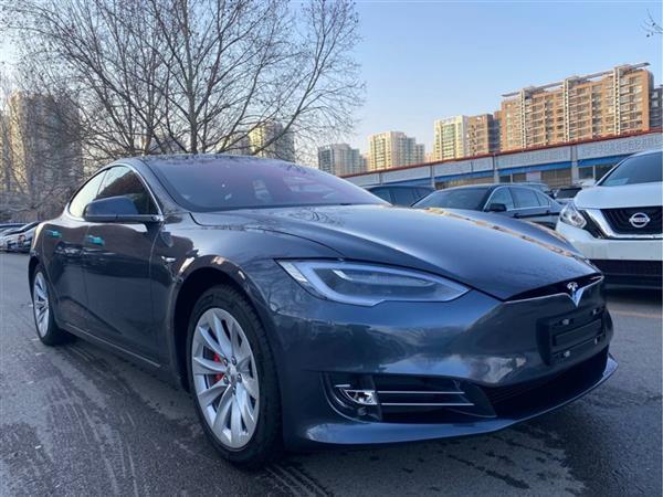 Model S 2020 Performance ܰ