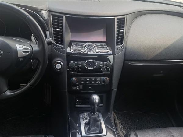 ӢQX70 2013 3.7L ׼