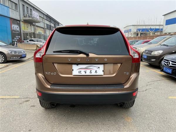 ֶXC60() 2013 T5 ʰ