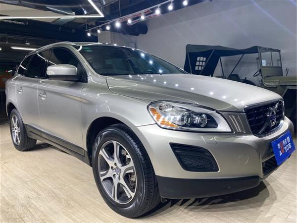 ֶXC60() 2013 T5 ʰ