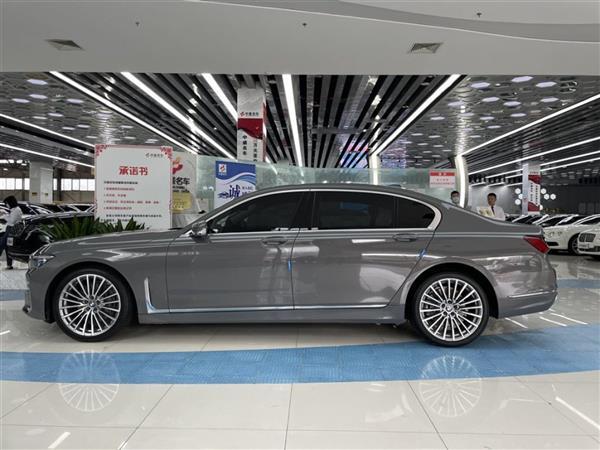 7ϵ 2019 Ŀ 740Li  װ