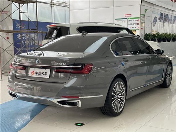 7ϵ 2019 Ŀ 740Li  װ