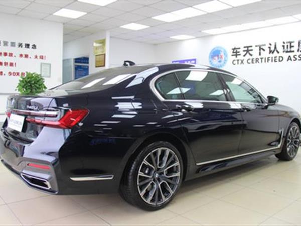 7ϵ 2019 Ŀ 740Li  M˶װ