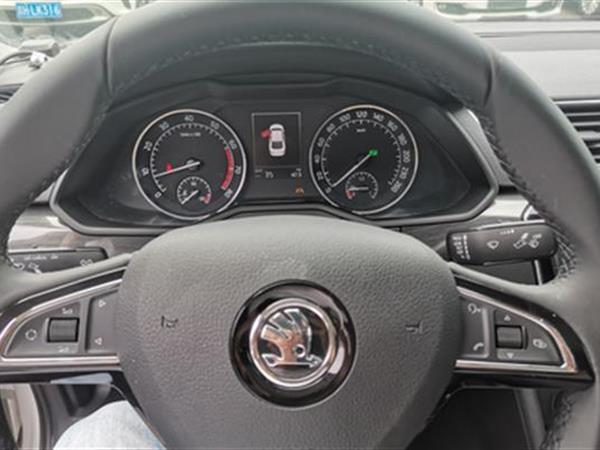  2016 TSI330 ˫ а