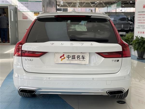 ֶV90 2019 Cross Country T5 AWD  V