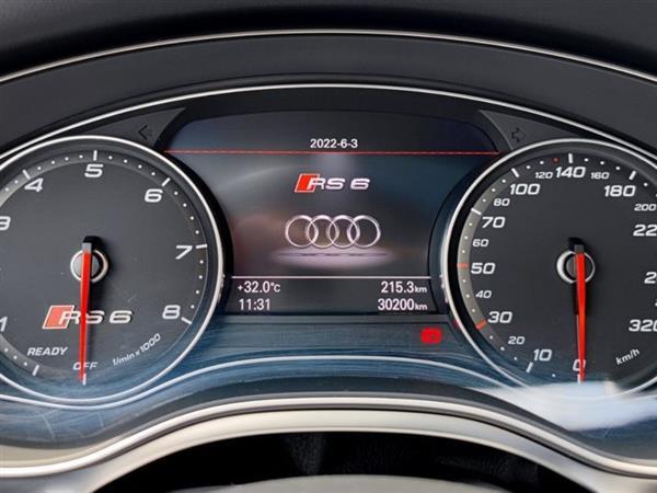 µRS 6 2016 RS 6 4.0T Avant