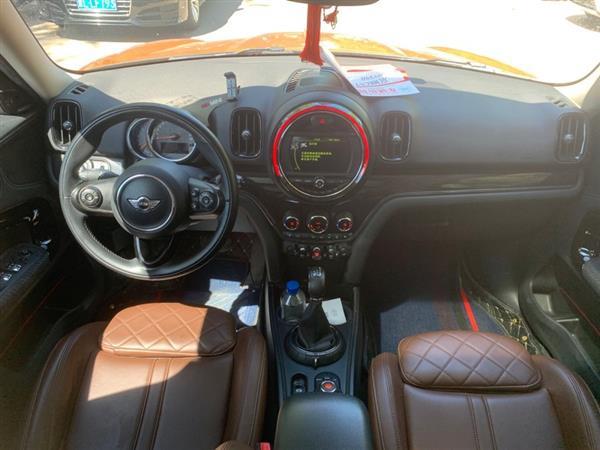 MINI COUNTRYMAN 2017 1.5T COOPER ALL4 м