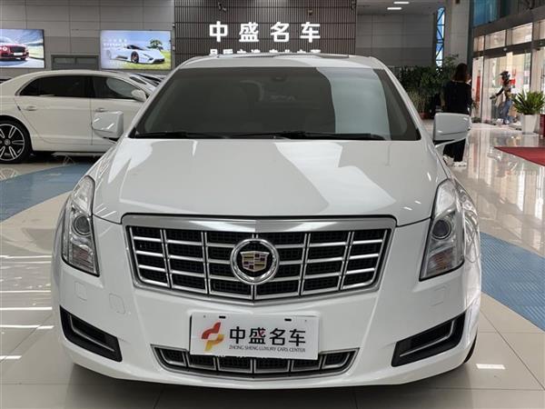 XTS 2015 28T 