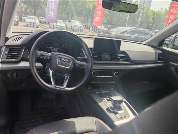 µQ5L 2018 40 TFSI ʱ V