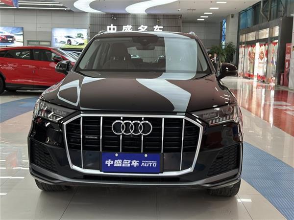 µQ7 2021 45 TFSI quattro S line˶