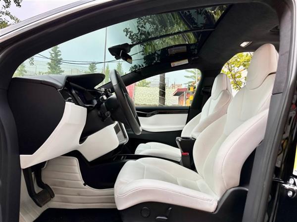 Model X 2017 Model X 100D 