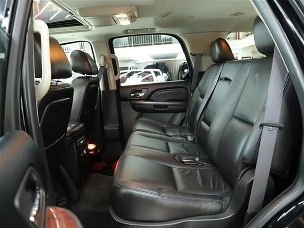 ׵ESCALADE 2010 6.0 Hybrid