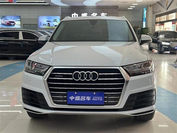 µQ7 2018 40 TFSI S line˶