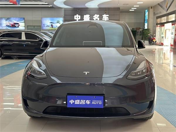 Model Y 2024 