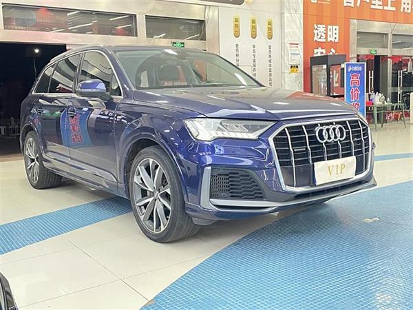 µQ7 2020 55 TFSI quattro S line˶