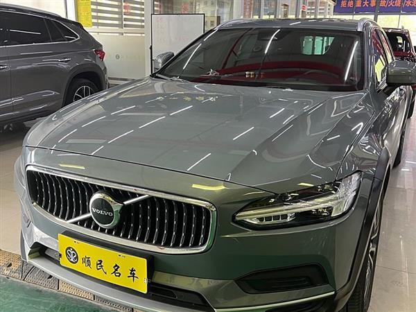 ֶV90 2022 Cross Country B5 AWD Զ