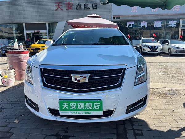 XTS 2017 28T 