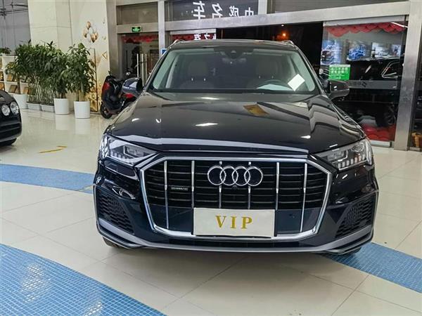 µQ7 2023 55 TFSI quattro S line˶