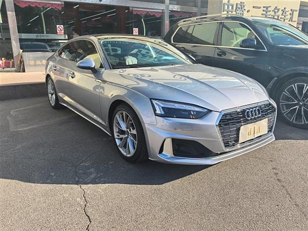 µA5() 2021 Sportback 40 TFSI ʱ