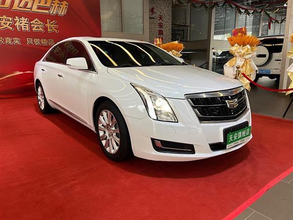 XTS 2017 28T 