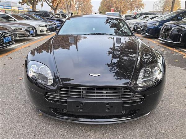 V8 Vantage 2011 4.7L Sportshift Coupe