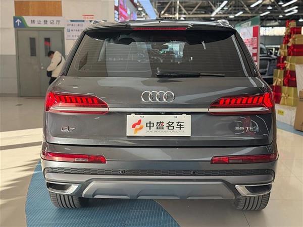 µQ7 2020 55 TFSI quattro S line˶