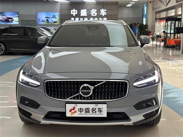 ֶV90 2024 Cross Country B5 AWD 