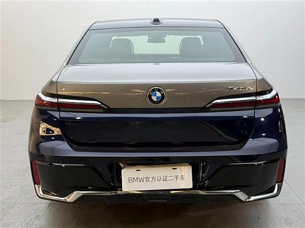 7ϵ 2023 740Li  M˶װ