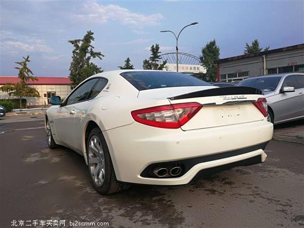 ɯ GranTurismo 2012 4.7L MC Stradale