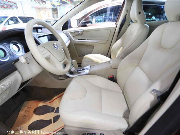 ֶXC60() 2010 3.0T T6 AWDʰ