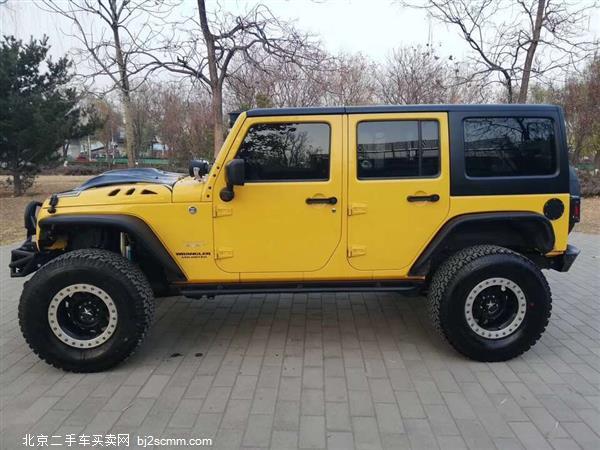 Jeep  2015 3.0L  Sahara