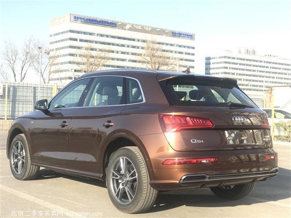  2018 µQ5L 40 TFSI ʱ