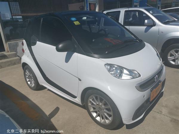  smart fortwo 2015 1.0 MHD ر