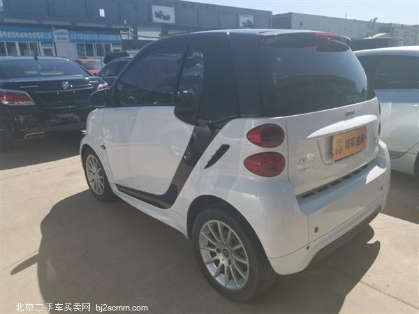  smart fortwo 2015 1.0 MHD ر