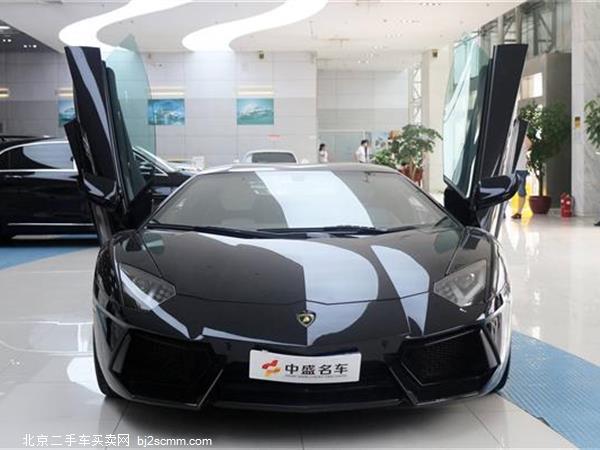   Aventador 2011 LP 700-4